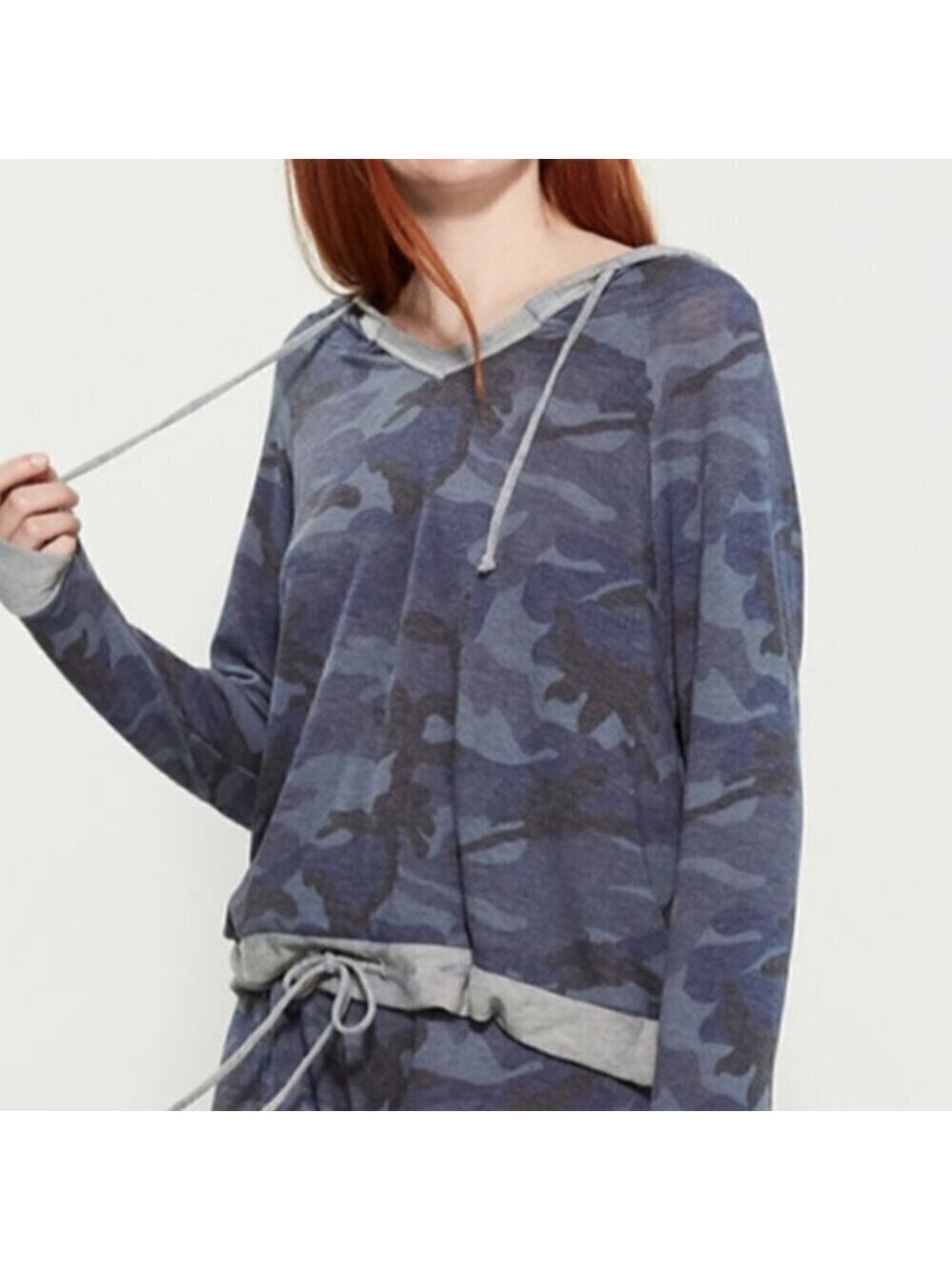 Vintage Havana Blue Camo Hoodie Size Medium